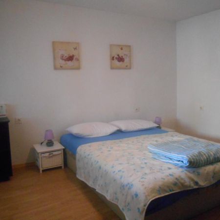 Apartment Klara Šibenik Rum bild