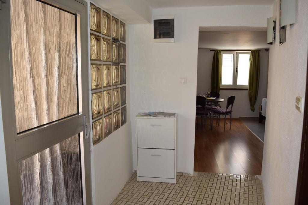 Apartment Klara Šibenik Rum bild